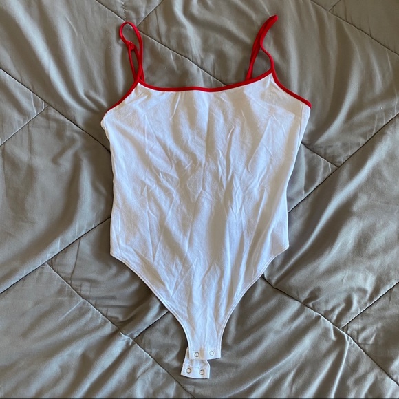 ✨Bodysuit - Picture 2 of 5